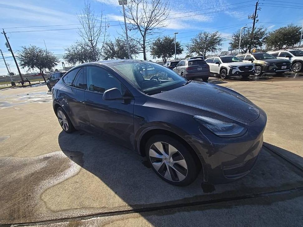 TESLA MODEL Y 2022 7SAYGDEE6NF398403 image